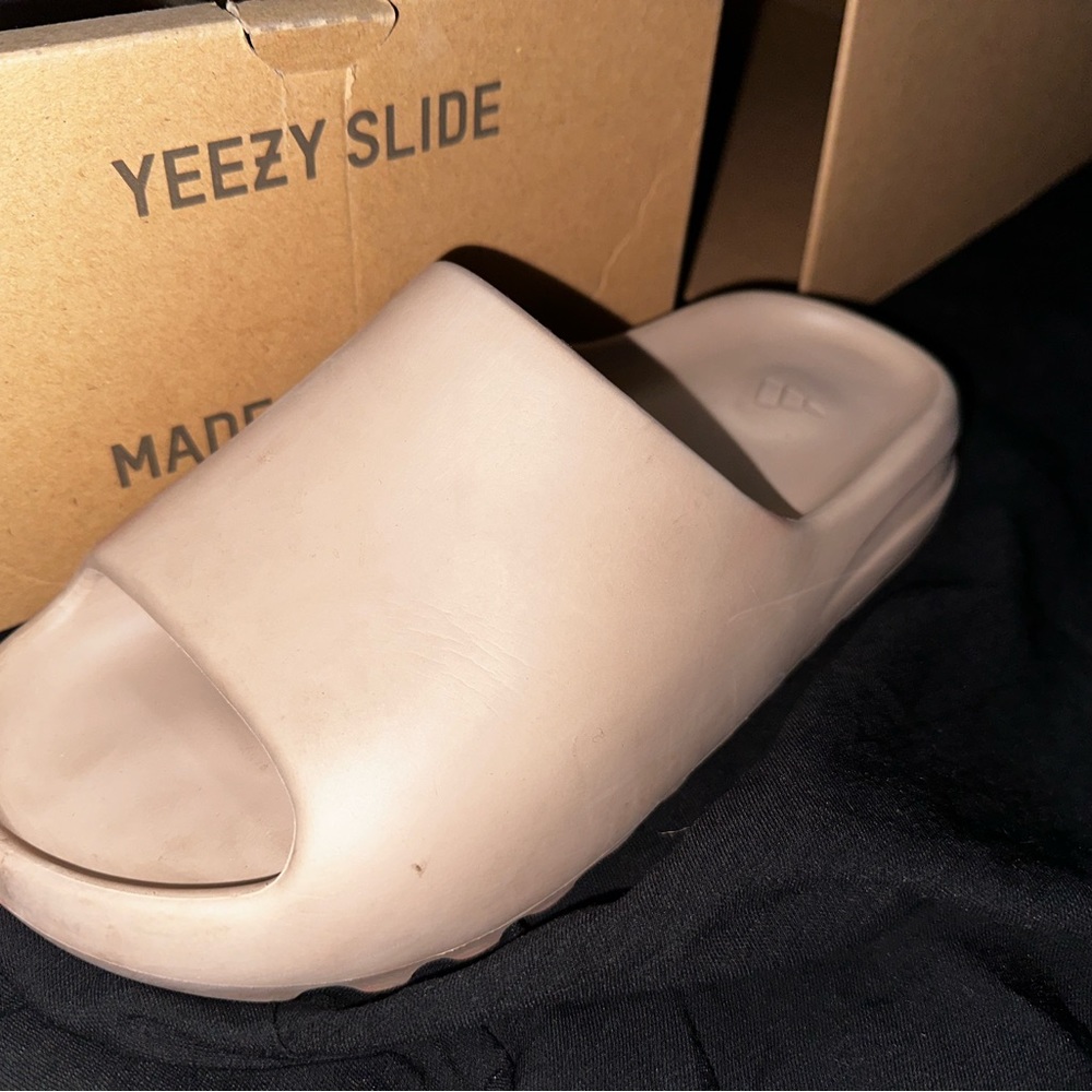 Yeezy Slide-Pure